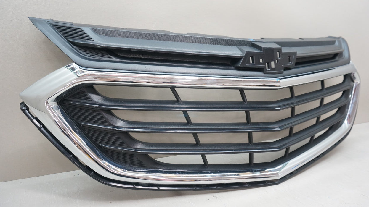 2018-2021 CHEVROLET EQUINOX FRONT BUMPER RADIATOR GRILLE OEM 84150746