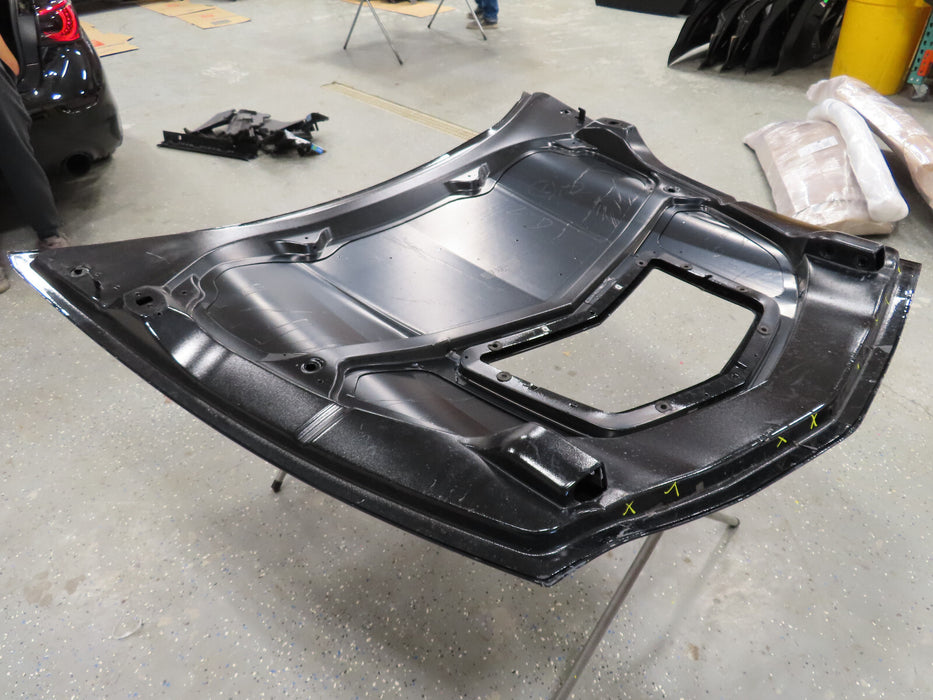 2014 2015 2016 2017 2018 2019 CHEVROLET CORVETTE C7 FRONT BONNET PANEL HOOD OEM