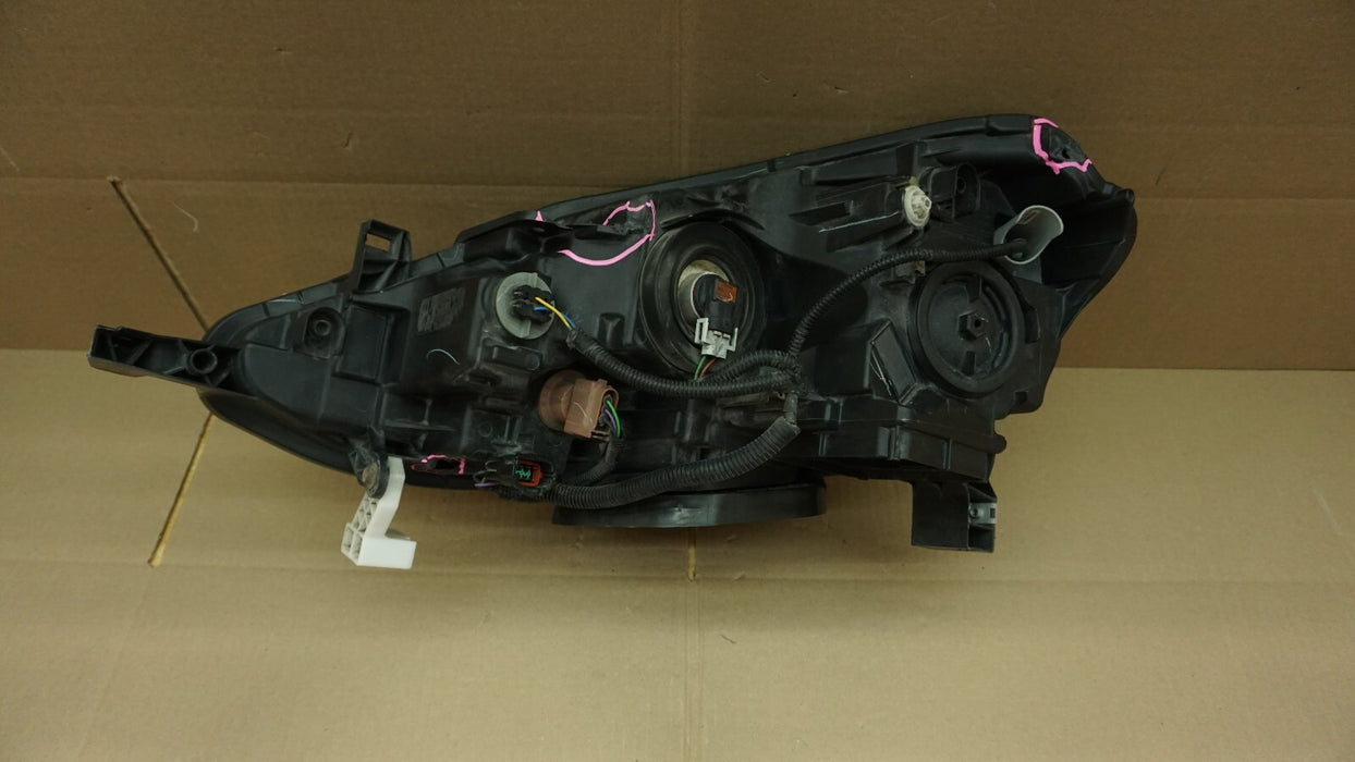 2016-2018 NISSAN SENTRA FRONT RIGHT PASSENGER SIDE HEADLIGHT HALOGEN OEM