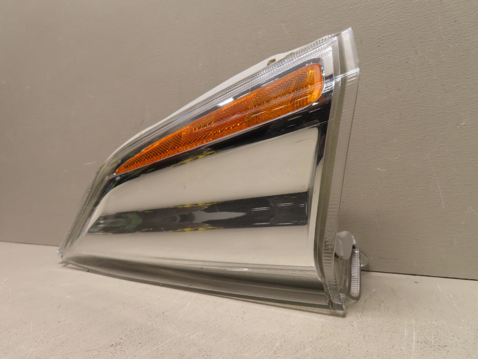 13-17 NISSAN LEAF FRONT LEFT DRIVER SIDE MARKER FENDER MOUNTED OEM 26185 3NF0A