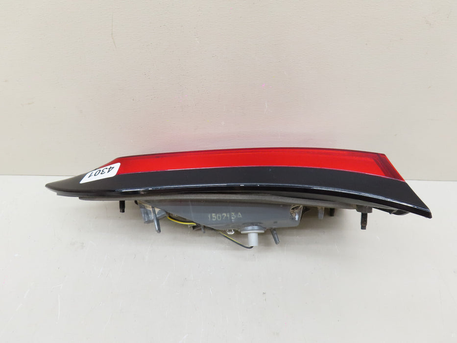 2014-2018 JEEP CHEROKEE REAR LEFT DRIVER SIDE TAIL LIGHT INNER OEM 68102920AC