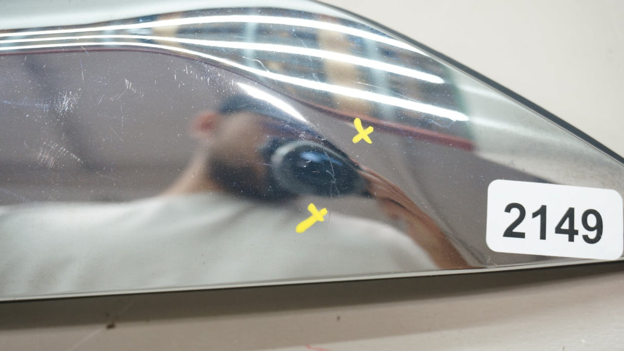 2017-2019 GMC ACADIA REAR TAILGATE HATCH MOLDING WITH CAMERA OEM 84169198