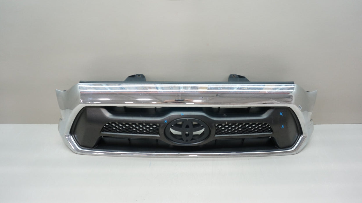 2012-2015 TOYOTA TACOMA FRONT BUMPER RADIATOR GRILLE OEM 53100-04470
