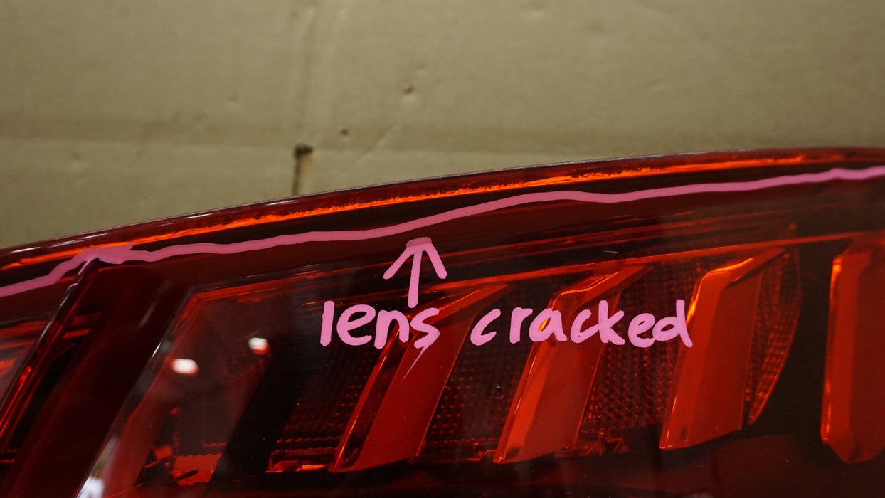 2017-2020 AUDI Q5 SQ5 REAR RIGHT PASSENGER SIDE TAIL LIGHT LED OEM 17 18 19 20