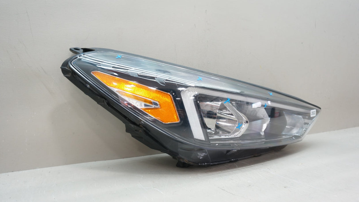 2019-2021 HYUNDAI TUCSON FRONT RIGHT PASSENGER SIDE HALOGEN HEADLIGHT OEM