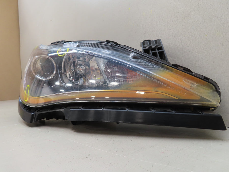 2017-2019 CHRYSLER PACIFICA FRONT RIGHT HEADLIGHT LAMP HALOGEN OEM 68228946AD