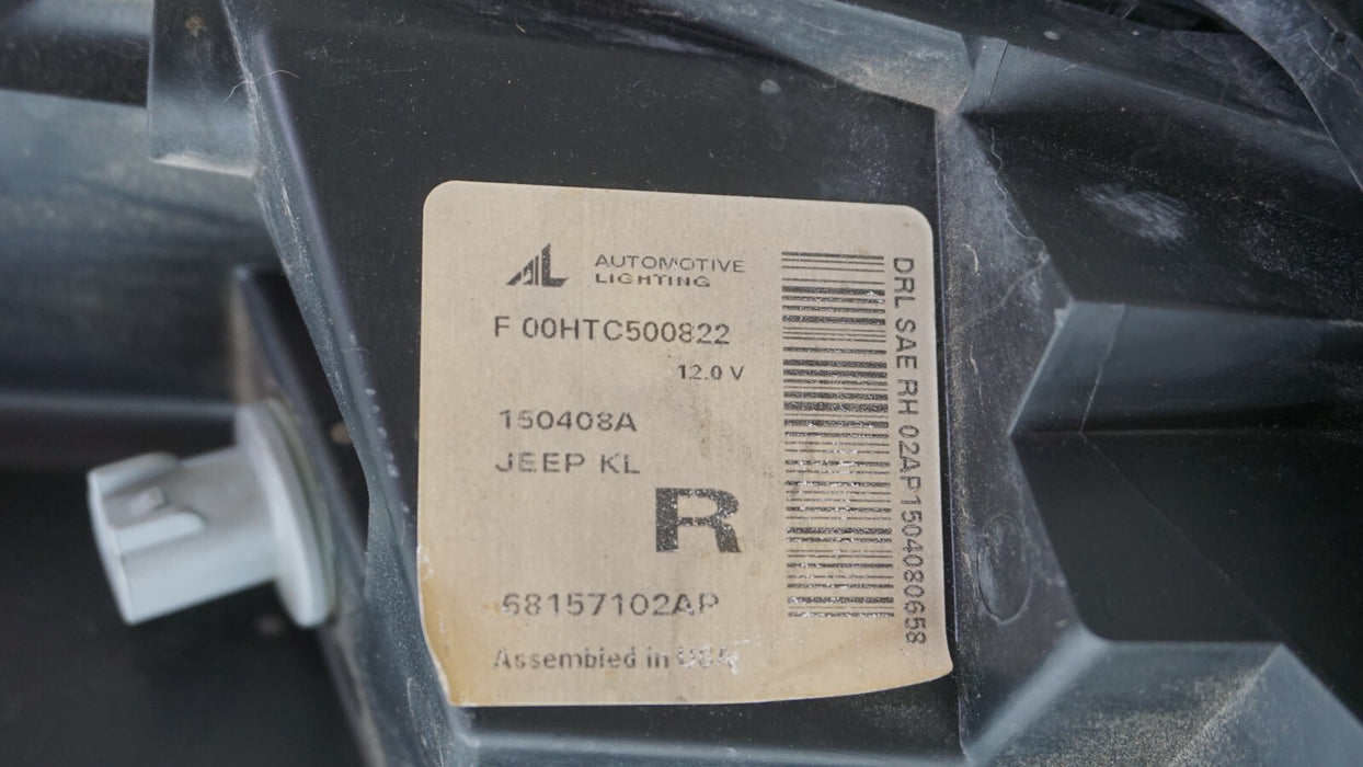 2014-2018 JEEP CHEROKEE FRONT RIGHT DRL DAYTIME RUNNING LIGHT OEM 68157102AP