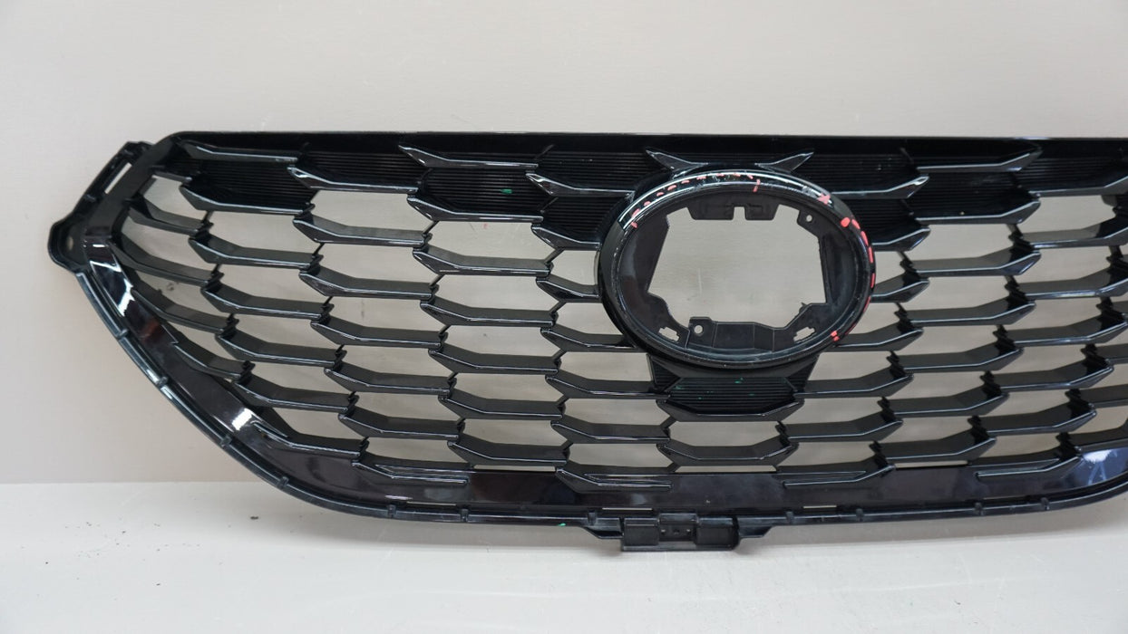 2020-2023 TOYOTA HIGHLANDER XSE FRONT BUMPER CENTER GRILL GRILLE OEM 53111-0E330