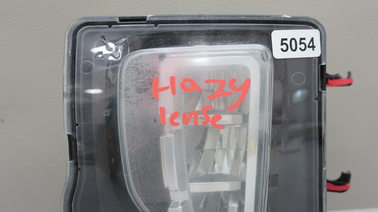 2016-2018 CHEVROLET SILVERADO LEFT DRIVER SIDE FOG LIGHT OEM 16 17 18