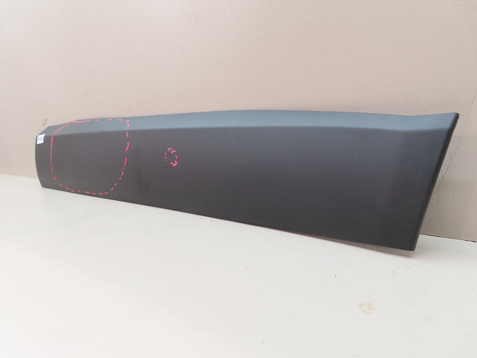2016-2018 JEEP RENEGADE FRONT RIGHT EXTERIOR DOOR LOWER MOLDING OEM 735578398