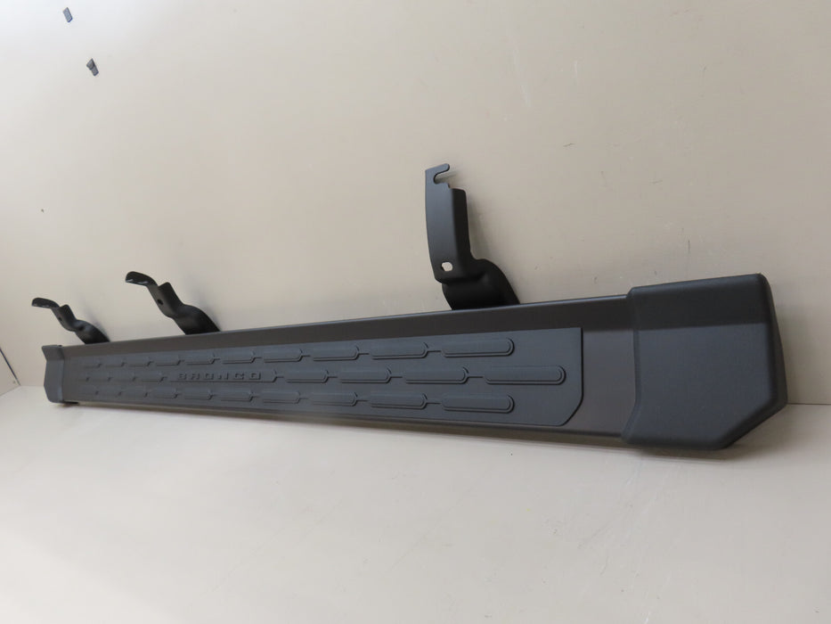 2021-2025 FORD BRONCO RIGHT PASSENGER SIDE RUNNING BOARD OEM