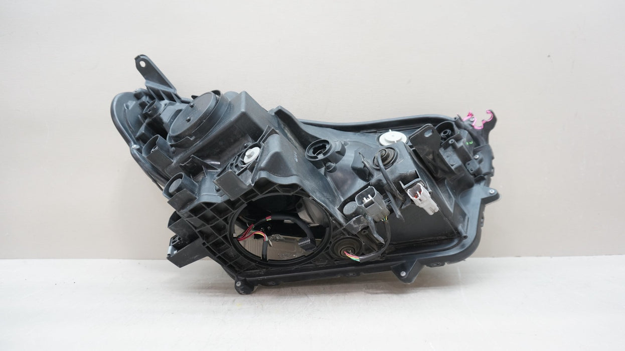 2016-2018 TOYOTA RAV4 FRONT LEFT DRIVER SIDE HALOGEN HEADLIGHT OEM