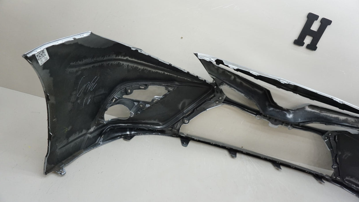 2018-2019 TOYOTA CAMRY SE XSE SEDAN FRONT BUMPER COVER PANEL OEM 52119-06E20