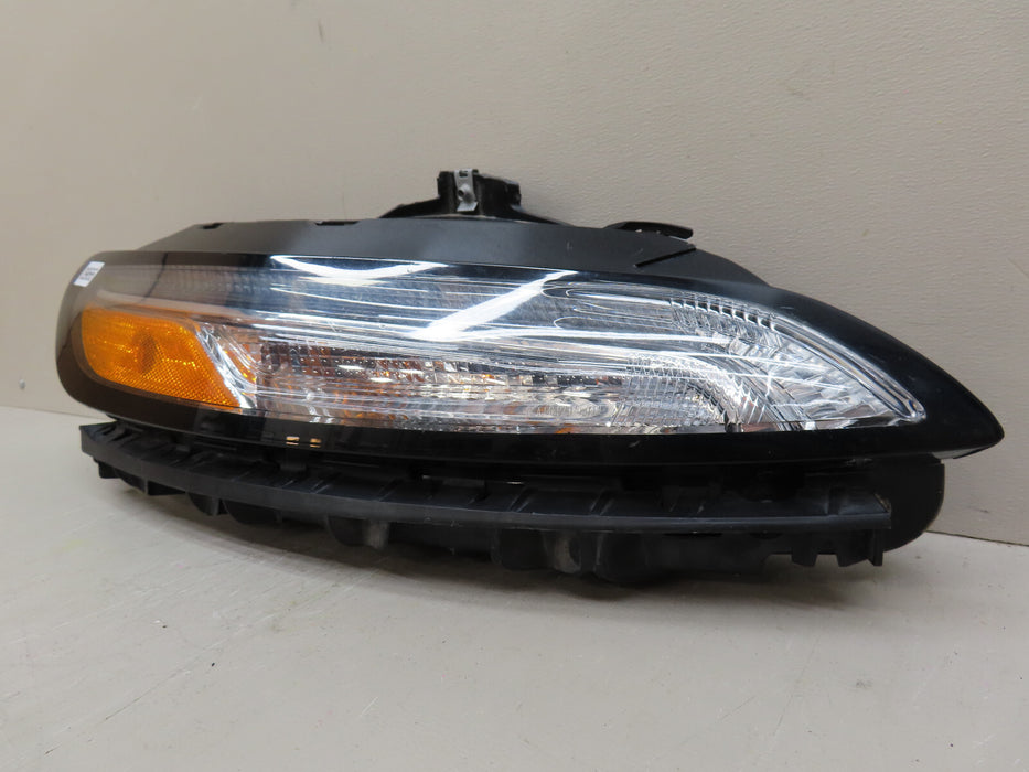 2014 - 2018 JEEP CHEROKEE RIGHT PASSENGER SIDE PARKING SIGNAL LIGHT LAMP OEM