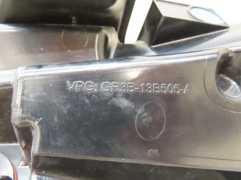 2015-2017 FORD MUSTANG LEFT DRIVER TAIL LIGHT LAMP LED OEM