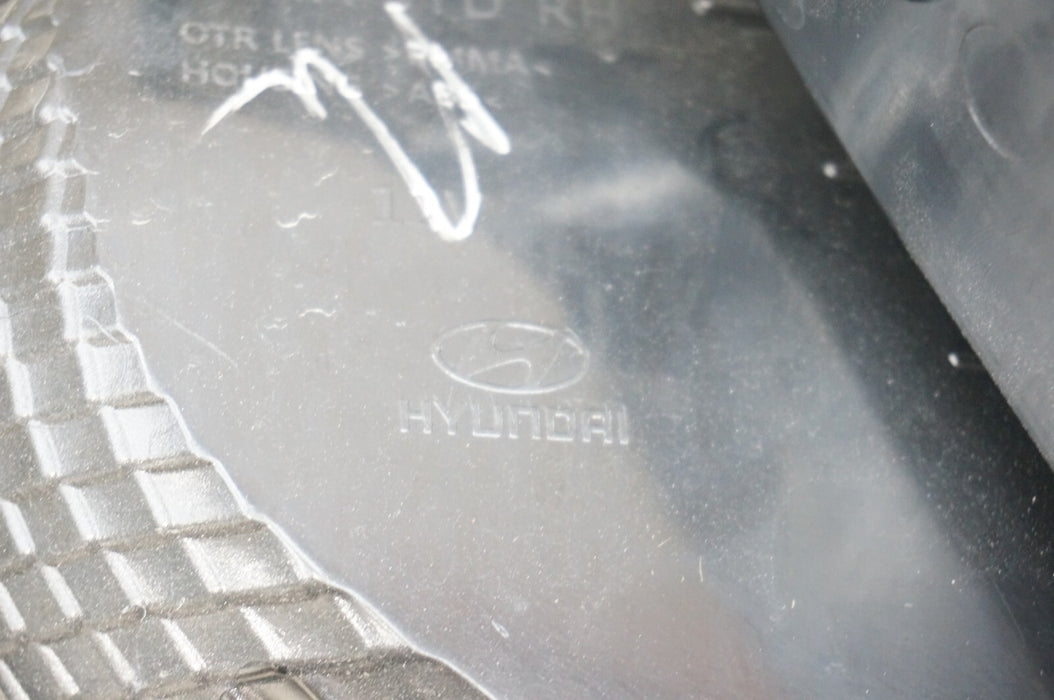 2022-2024 HYUNDAI TUCSON REAR RIGHT PASSENGER SIDE TAIL LIGHT OEM 22 23 24