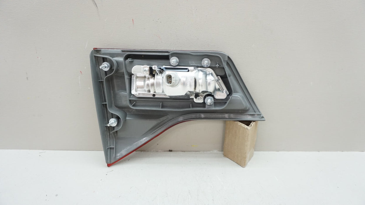 2007-2009 ACURA MDX REAR RH RIGHT PASSENGER SIDE INNER TAIL LIGHT OEM