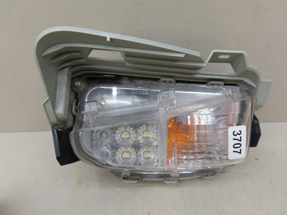 2012 2013 2014 2015 TOYOTA PRIUS FRONT LEFT DRIVER TURN SIGNAL OEM