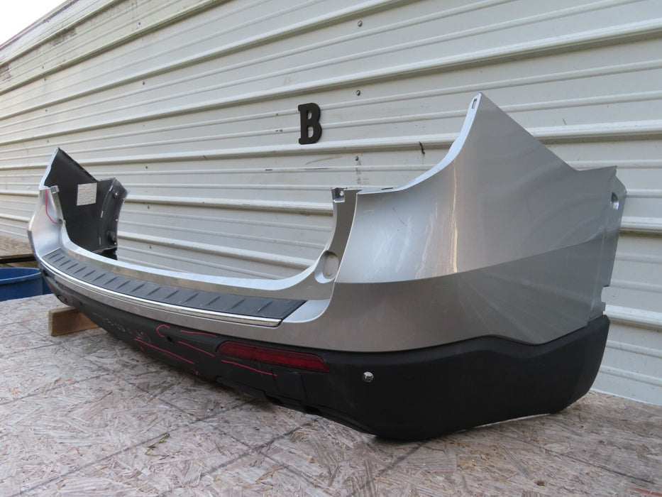 2020-2022 FORD EXPLORER XLT REAR BUMPER COVER W/ STEP PAD OEM LB5B-17F001-AAW