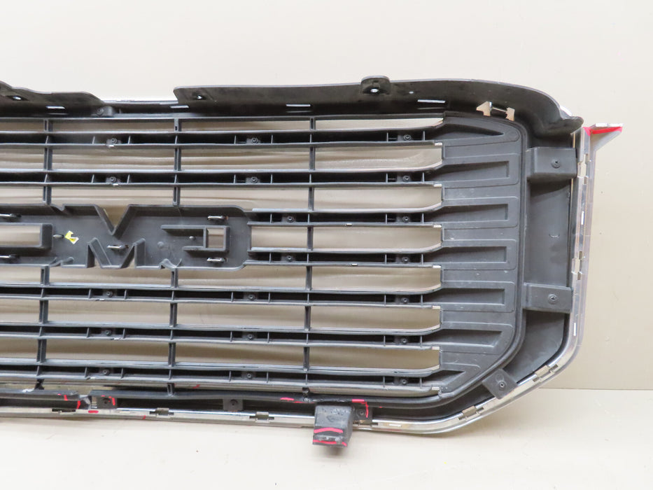 2015-2020 GMC YUKON FRONT RADIATOR GRILLE GRILL OEM 84336883