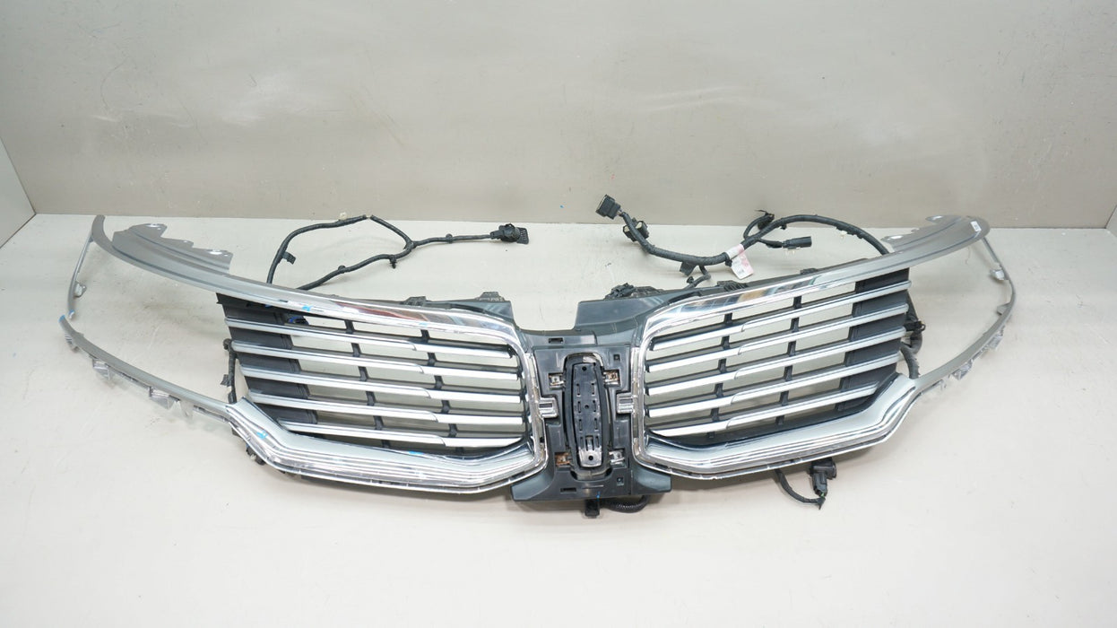 2016-2018 LINCOLN MKX FRONT RADIATOR GRILLE GRILL W/ HARNESS FA1B-8201 OEM