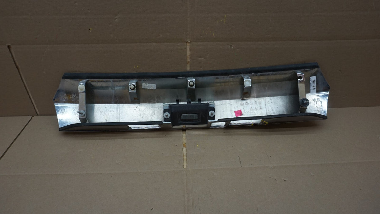2010-2016 GMC TERRAIN REAR TRUNK TAILGATE MOLDING TRIM OEM 10 11 12 13 14 15 16