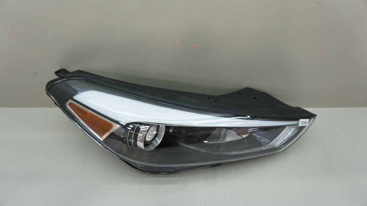 2016-2018 HYUNDAI TUCSON FRONT RIGHT PASSENGER SIDE HEADLIGHT HALOGEN AFTERMARKE