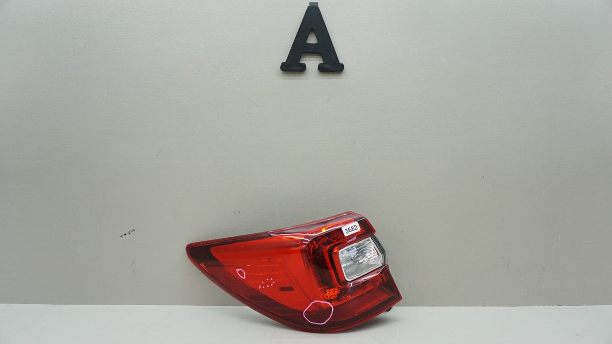 2015-2019 SUBARU OUTBACK REAR LEFT DRIVER SIDE OUTER TAIL LIGHT STOP LAMP OEM