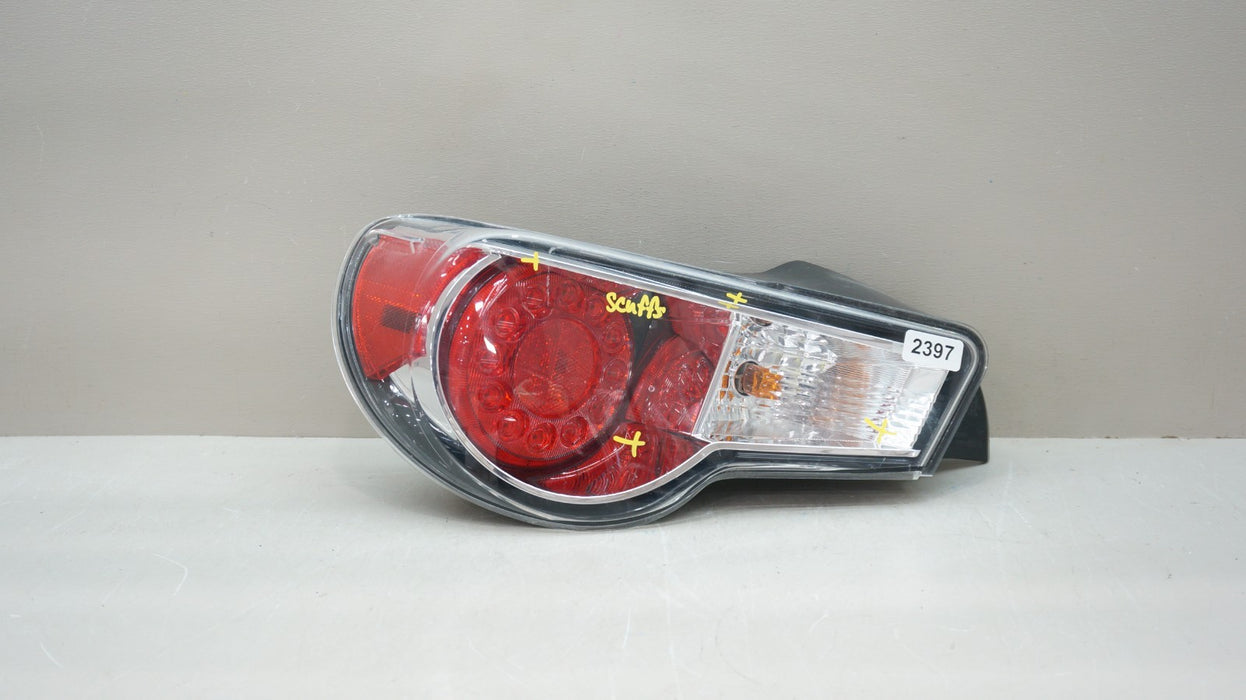 2013-2016 SUBARU BRZ REAR LEFT DRIVERS SIDE TAIL LIGHT OEM