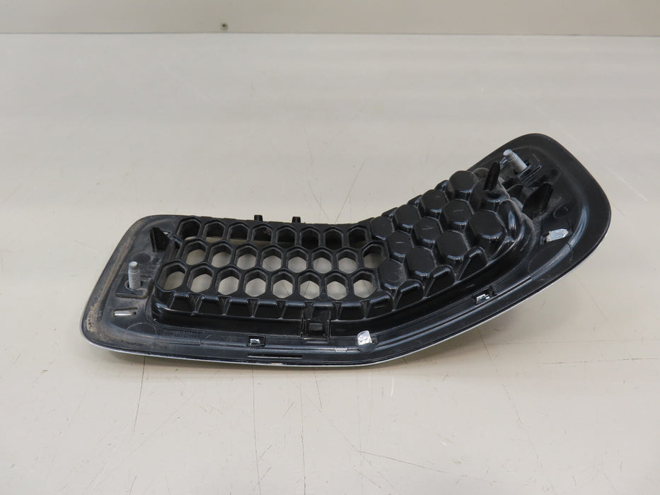 2014-2018 JEEP CHEROKEE FRONT RADIATOR GRILL GRILLE INSERT #4 OEM