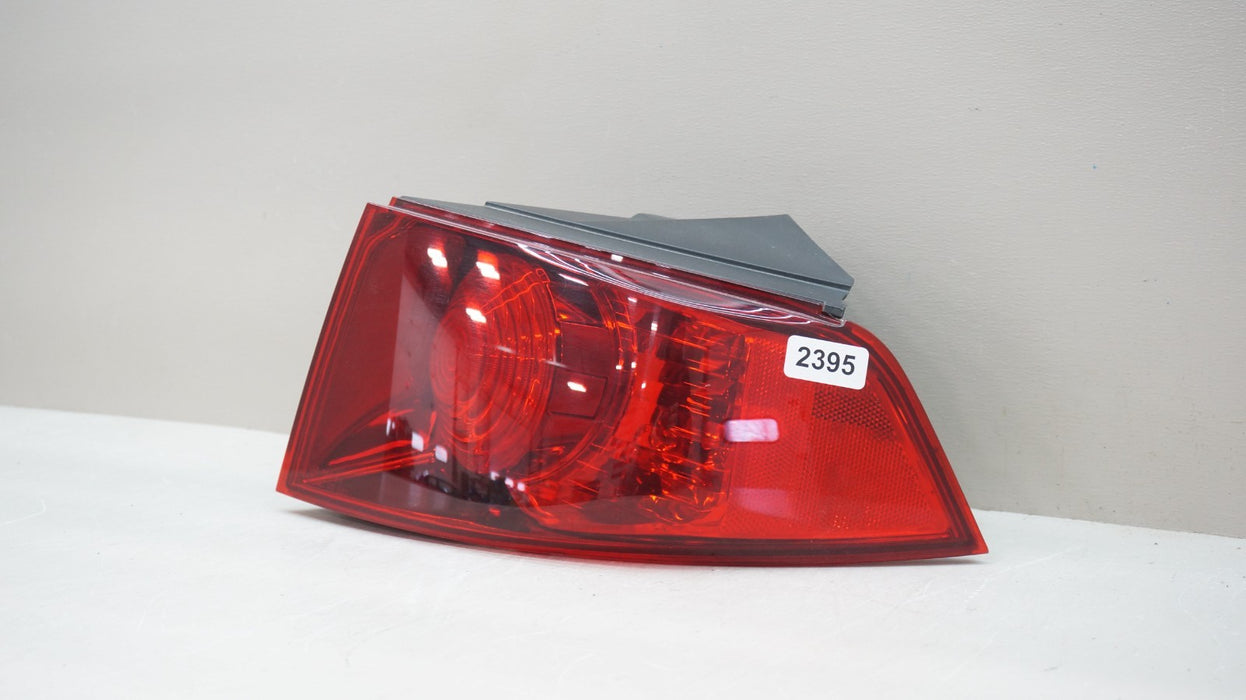 2007-2009 ACURA RDX REAR RIGHT PASSENGER SIDE TAIL LIGHT OEM
