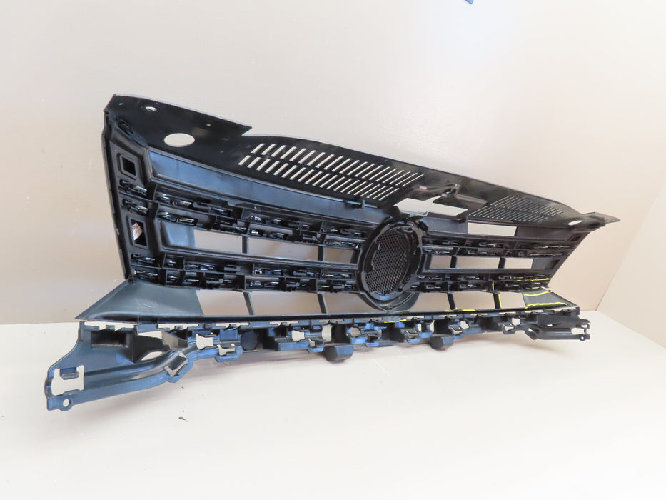 2012-2017 VOLKSWAGEN TIGUAN FRONT RADIATOR GRILLE GRILL OEM