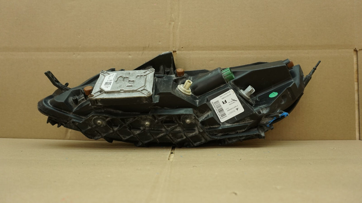 2014-2018 JEEP CHEROKEE FRONT RIGHT PASSENGER SIDE HEADLIGHT OEM
