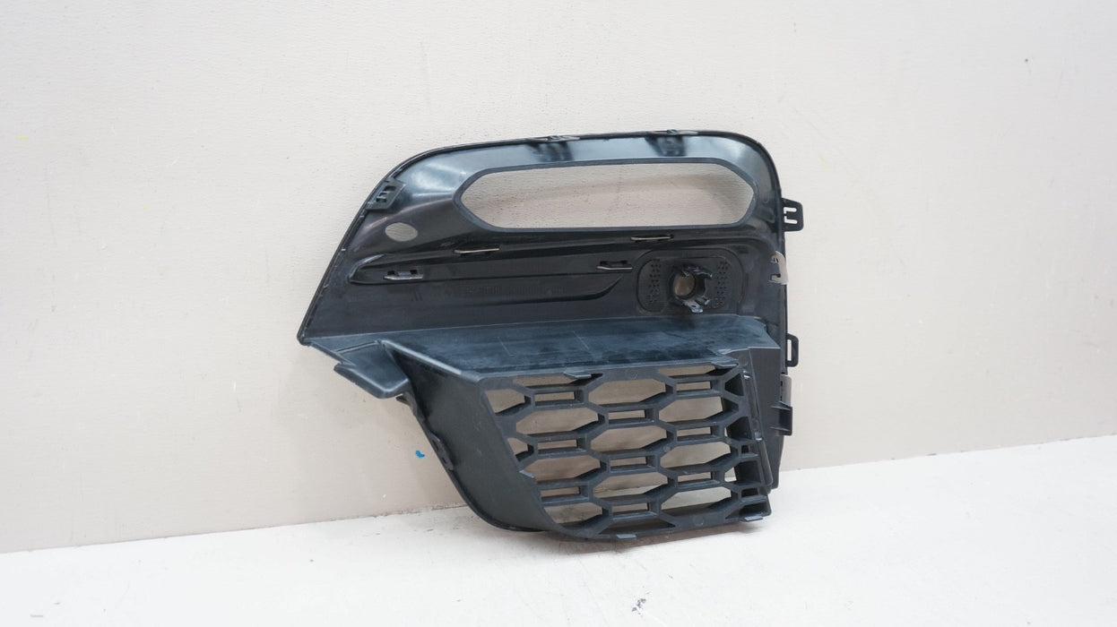 2018-2020 BMW X3 X4 G01 G02 FRONT RIGHT LOWER BUMPER GRILLE TRIM OEM 8065096