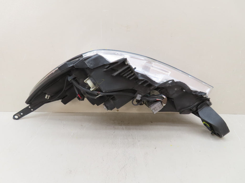 2015-2017 SUBARU LEGACY OUTBACK FRONT RIGHT PASSENGER HEADLIGHT LAMP HALOGEN OEM