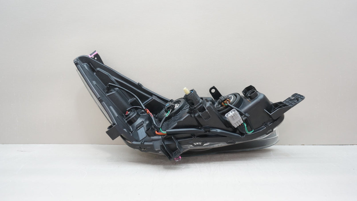 2017-2023 SUBARU IMPREZA FRONT LEFT DRIVER SIDE HALOGEN HEADLIGHT OEM