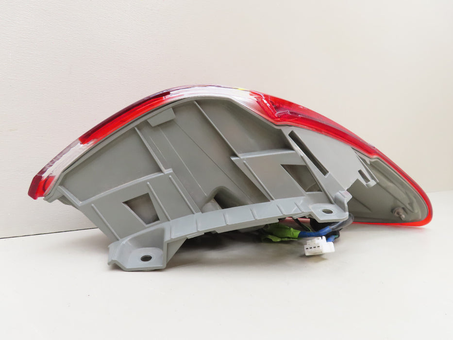2011-2014 NISSAN MURANO REAR RIGHT PASSENGER SIDE TAIL LIGHT OEM
