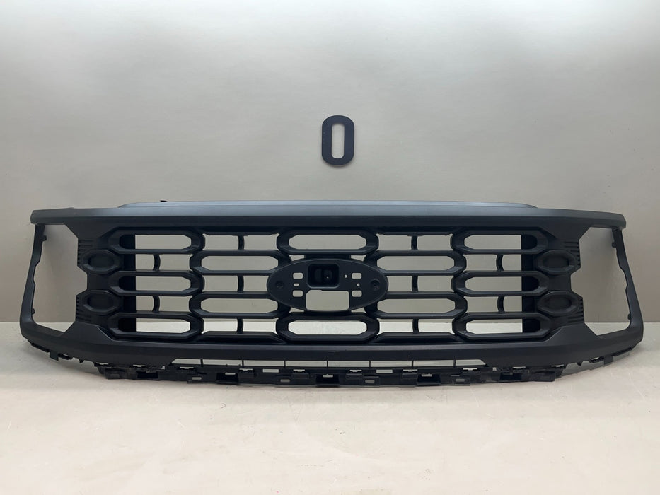 2024-2026 FORD F-150 FRONT UPPER GRILLE RL34-8200-SAW OEM