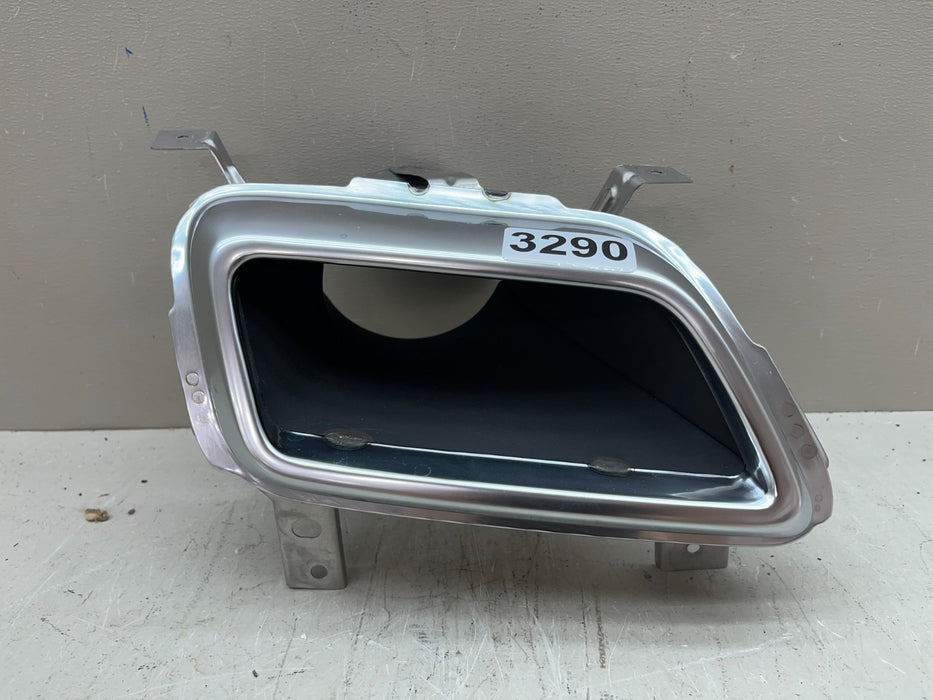 2020-2026 CADILLAC XT5 RH EXHAUST MUFFLER TIP 84410561 OEM