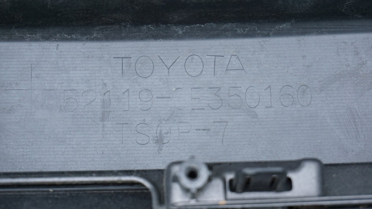 2017-2019 TOYOTA HIGHLANDER FRONT BUMPER COVER OEM 52119-CE350160 17 18 19