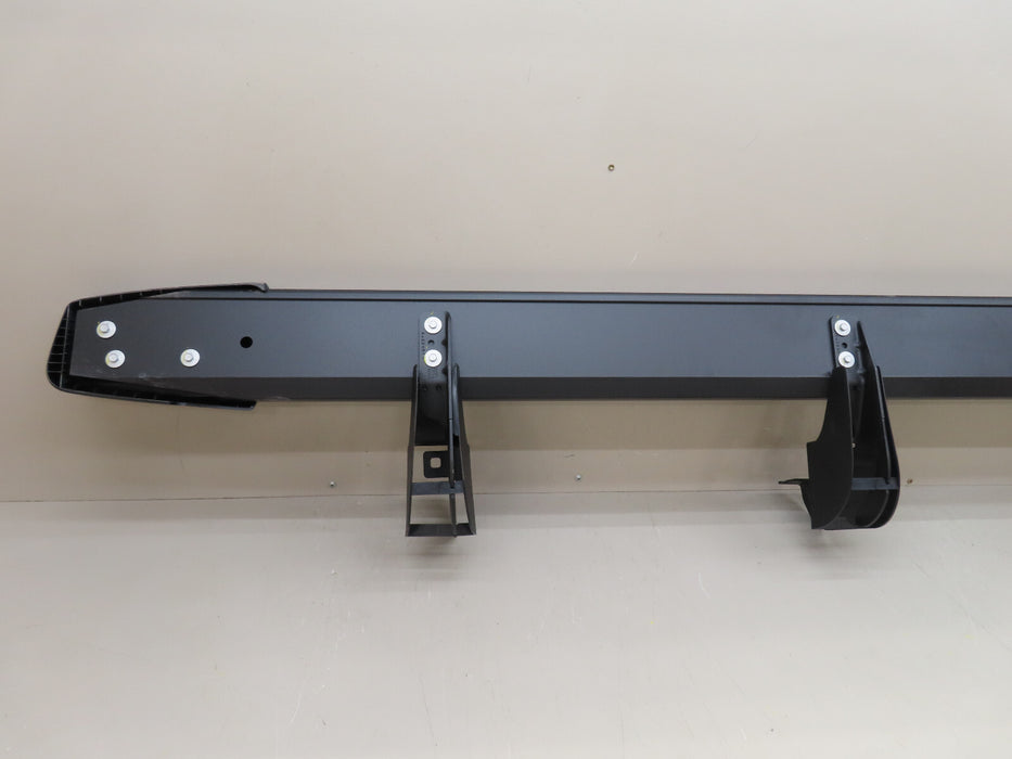 2019-2024 CHEVROLET/GMC SILVERADO SIERRA 1500 RIGHT PASSENGER RUNNING BOARD OEM