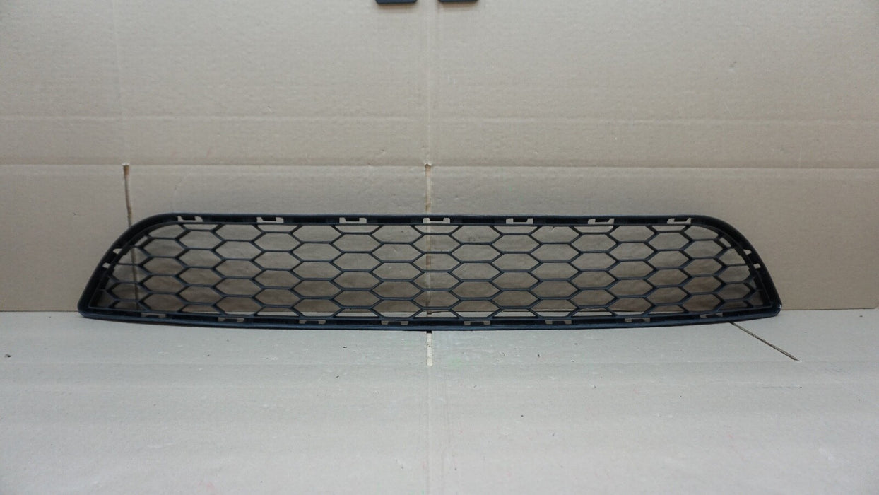 2014-2017 NISSAN ROGUE FRONT BUMPER LOWER MESH GRILLE OEM NEW 62254-4BA0A