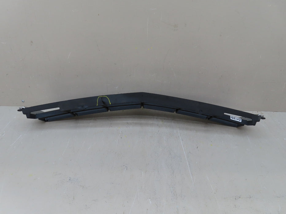 2010-2012 CADILLAC SRX SUV FRONT LOWER CENTER BUMPER GRILLE GRILL OEM 25778326