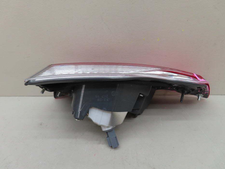 2017-2019 TOYOTA HIGHLANDER REAR LEFT DRIVER INNER TAIL LIGHT LED OEM