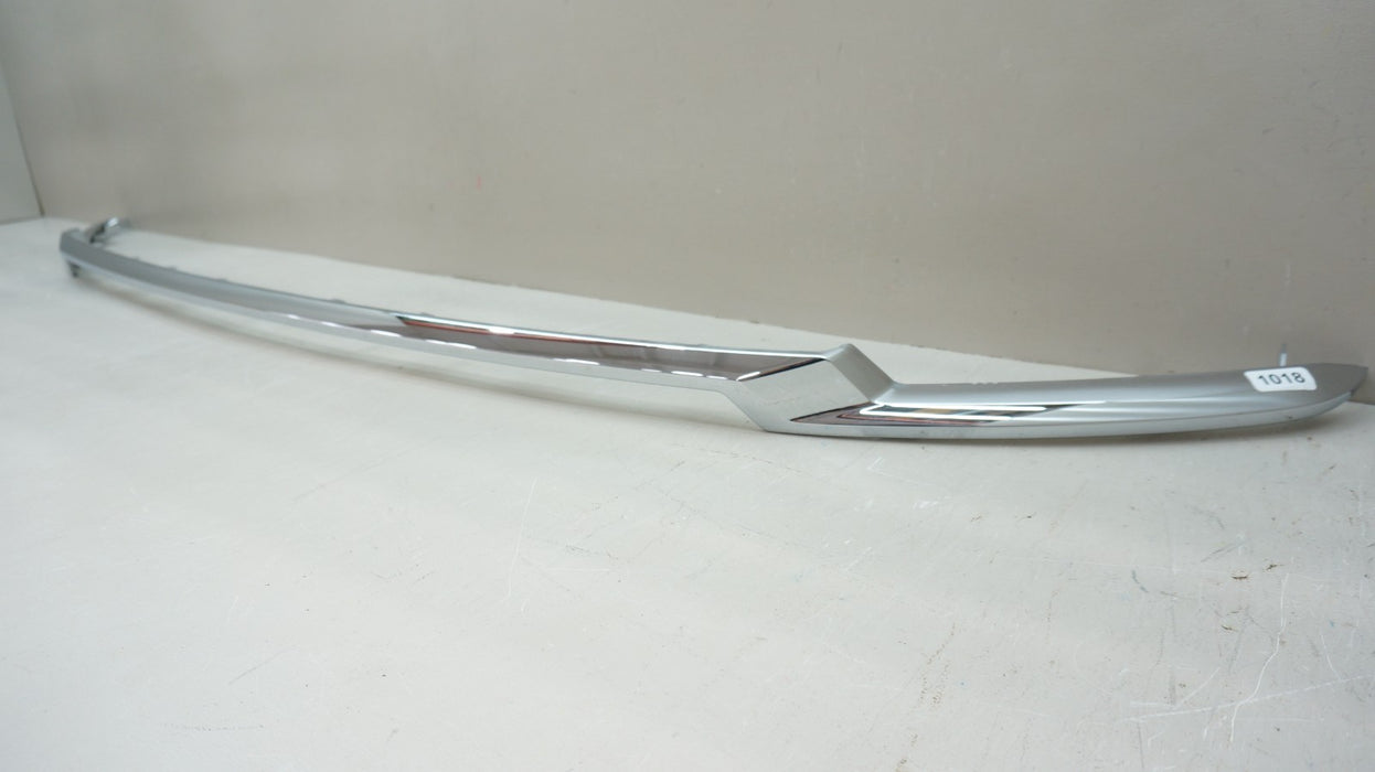 2025 CHEVROLET SUBURBAN / TAHOE & GMC YUKON REAR CHROME TRIM OEM 86545885