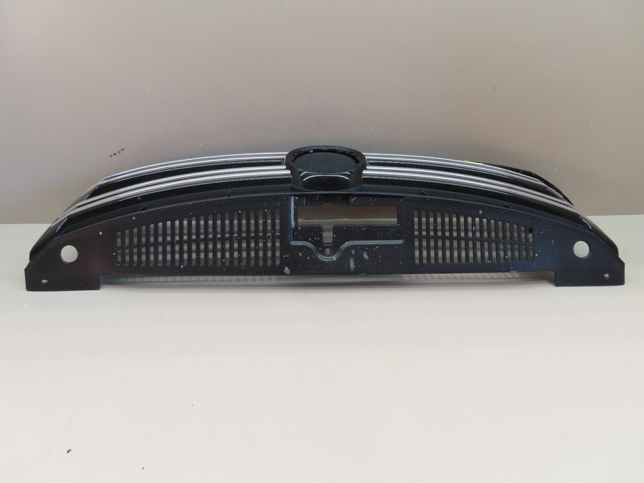 2012-2017 VOLKSWAGEN TIGUAN FRONT RADIATOR GRILLE GRILL OEM