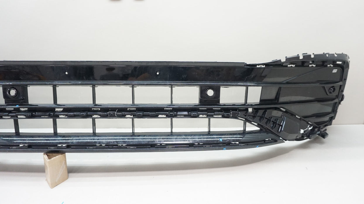 2022-2023 VOLKSWAGEN TIGUAN R LINE FRONT LOWER BUMPER GRILLE OEM 5NN853677L