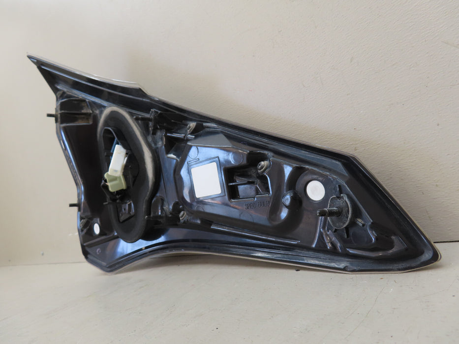 2016 2017 2018 TOYOTA RAV4 REAR RIGHT PASENGER INNER TAIL LIGHT OEM