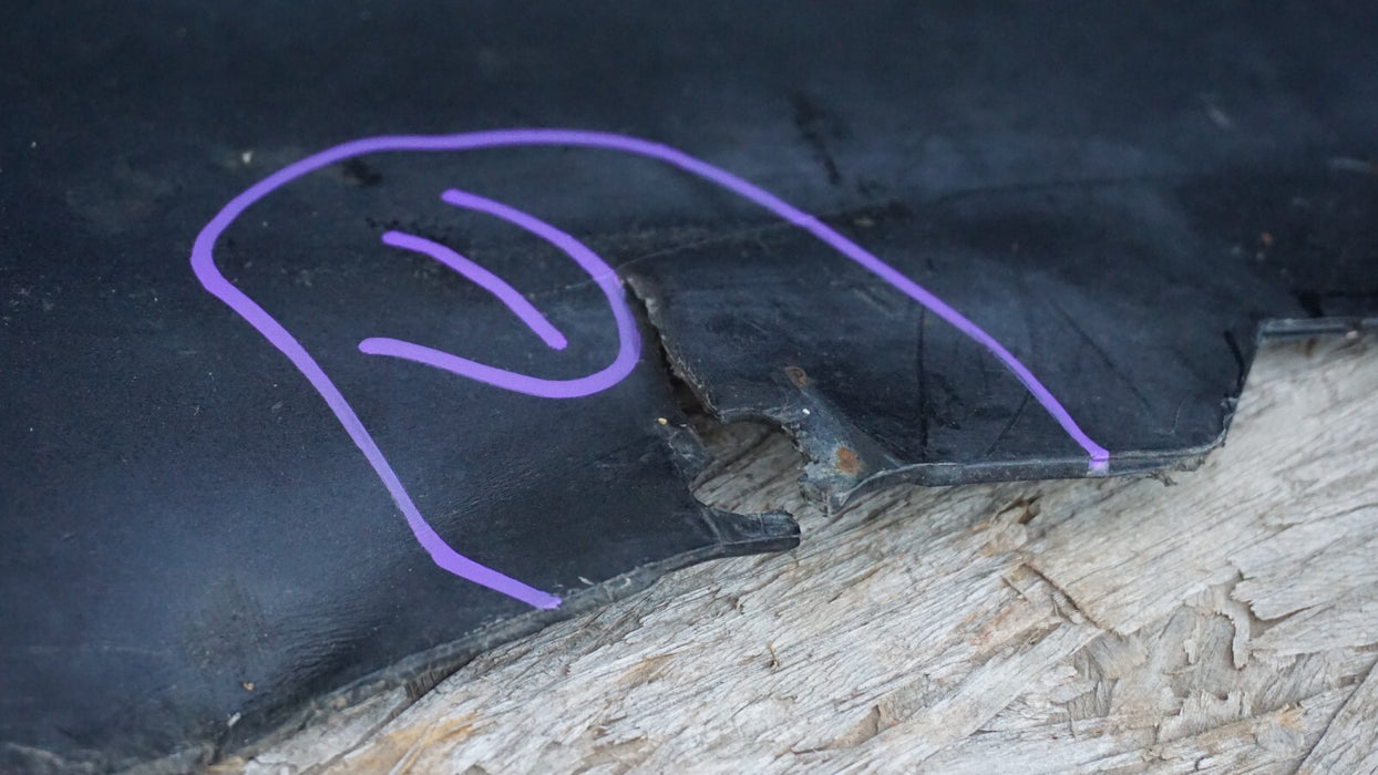 2007-2008 BMW 328XI E92 COUPE FRONT BUMPER COVER PANEL OEM 7128225