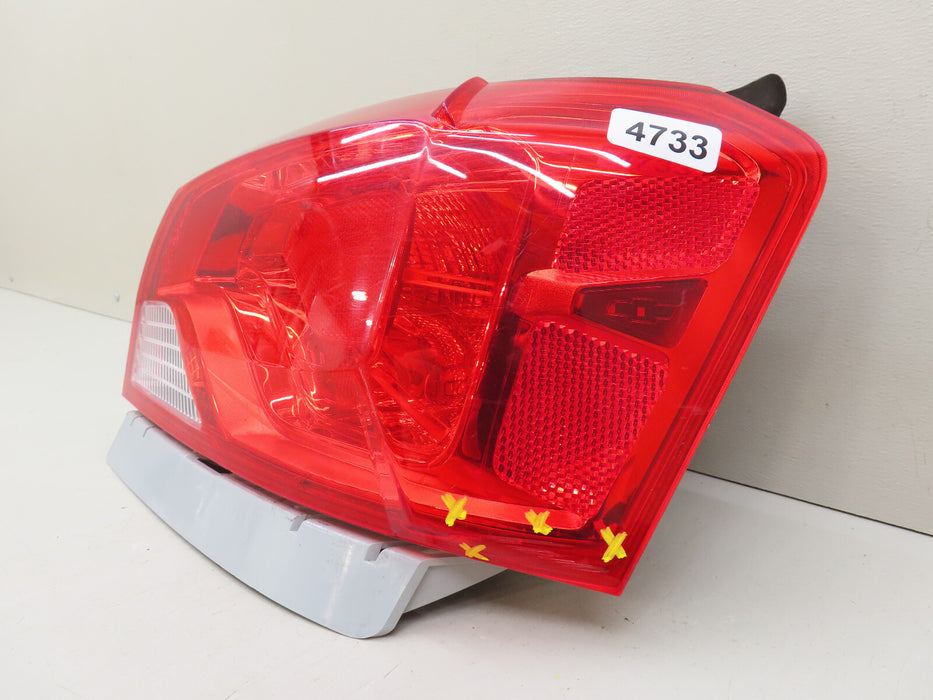 2014-2020 CHEVROLET IMPALA RIGHT PASSENGER SIDE TAIL LIGHT OUTER OEM